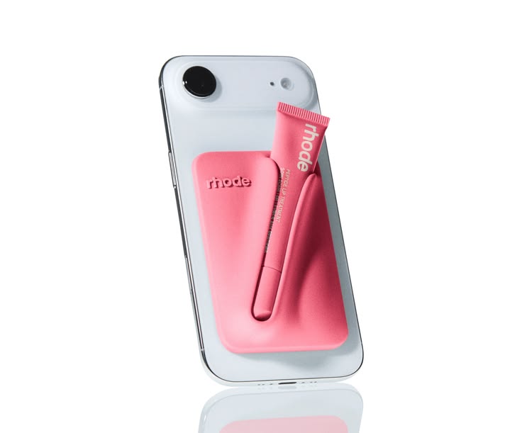 Snap - On lip case